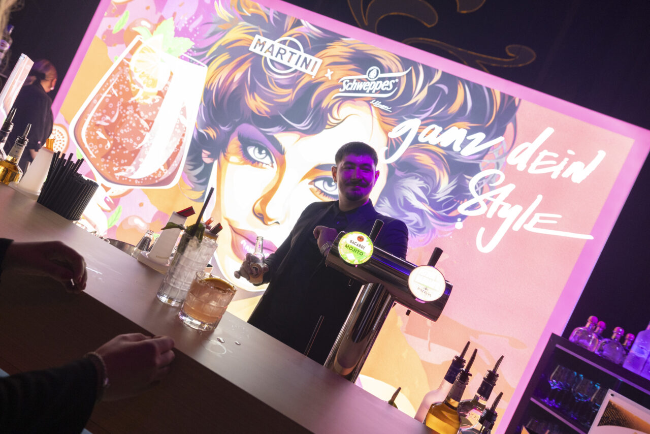 Martini- x Schweppes-Bar beim RADIO REGENBOGEN AWARD